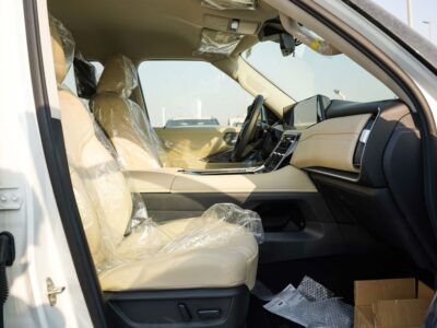 2026 Nissan Patrol LE T2 3.5-liter V6 twin-turbocharged Petrol Engine White Beige SUV GCC Specs