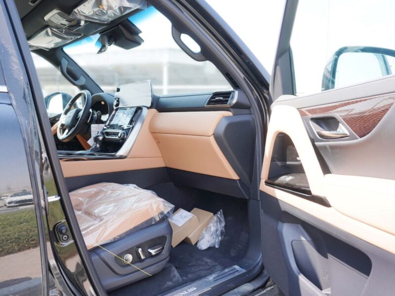 2026 Lexus LX600 SIGNATURE 3.5 Litres Twin-Turbo V6 Petrol Engine Black Tan SUV GCC Specs