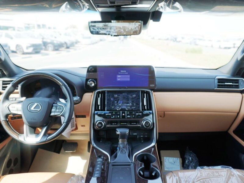 2026 Lexus LX600 SIGNATURE 3.5 Litres Twin-Turbo V6 Petrol Engine Black Tan SUV GCC Specs