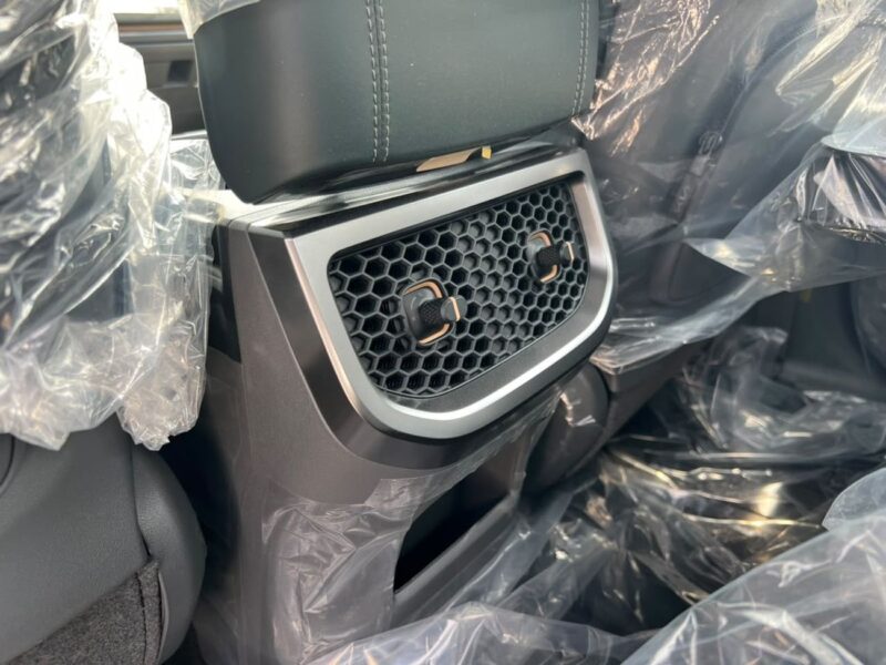 2026 Kia Tasman EX 2.5 Litres 4 Cylinders Petrol Engine White Black Pickup Truck GCC Specs