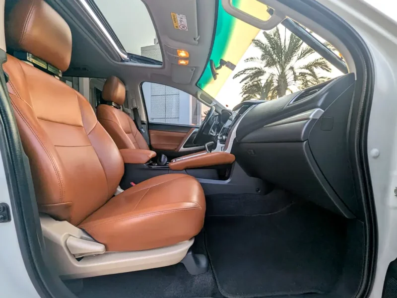 2022 Mitsubishi Montero Sport GLS 3.0L V6 Petrol Engine White Tan SUV GCC Specs Top Line 4WD