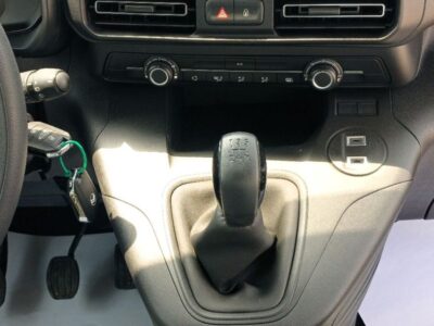2026 Citroen Berlingo STANDARD Cargo 1.6L 4 Cylinders Diesel Engine White Black Van GCC Manual