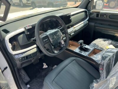 2026 Kia Tasman EX 2.5 Litres 4 Cylinders Petrol Engine White Black Pickup Truck GCC Specs