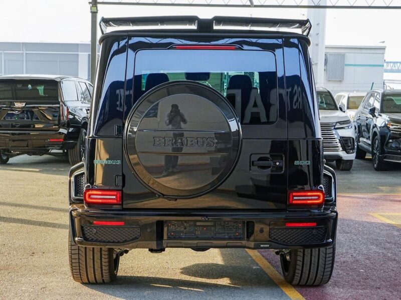 2025 Mercedes-Benz AMG G63 Brabus 800 4.0-liter twin-turbocharged V8 Petrol Engine Black Blue SUV