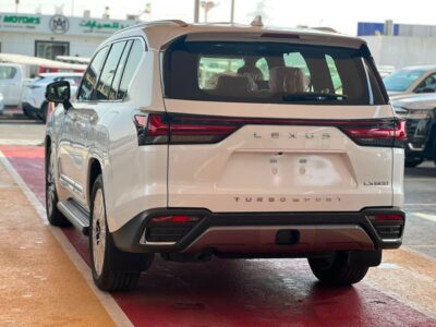 2026 Lexus LX600 SIGNATURE 3.5 Litres Twin-Turbo V6 Petrol Engine White Tan SUV GCC Specs