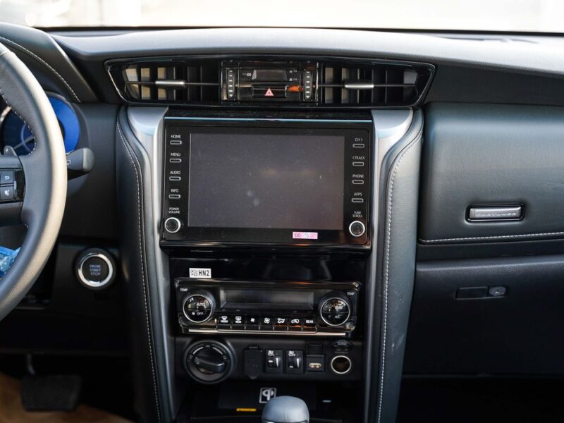 2026 Toyota Fortuner SR5 4.0 Litres 6 Cylinders Petrol Engine Grey Black SUV GCC Specs FULL OPTION