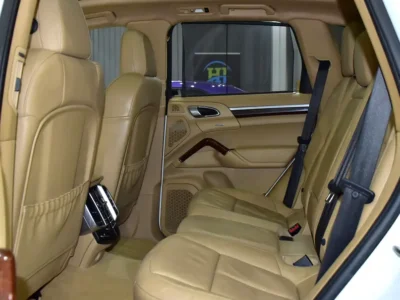 2014 Porsche Cayenne S 6 Cylinders Petrol Engine White Beige SUV GCC Specs Automatic