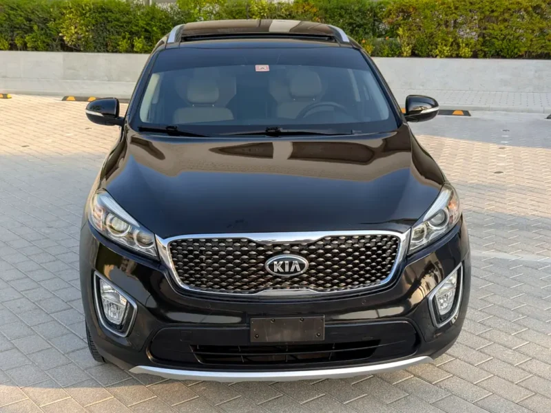 2016 Kia Sorento LX Premium 2.4L 4 Cylinders Petrol Engine Black Beige SUV GCC Specs Full Option