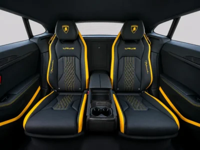2024 Lamborghini Urus Performante 4.0L V8 Twin-Turbo Engine Green Black SUV Korean Specs