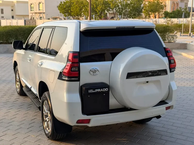 2021 Toyota Prado EXR 4.0 Litres 6 Cylinders Petrol Engine White Beige SUV GCC Specs