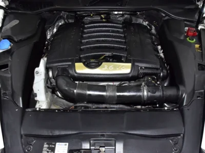 2014 Porsche Cayenne S 6 Cylinders Petrol Engine White Beige SUV GCC Specs Automatic