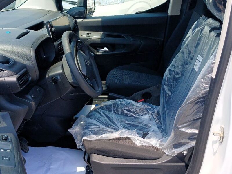 2026 Citroen Berlingo STANDARD Cargo 1.6L 4 Cylinders Diesel Engine White Black Van GCC Manual