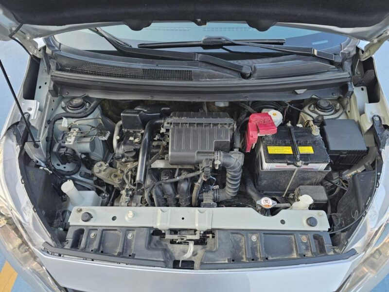 2021 Mitsubishi Mirage G4 1.2 Litres V4 Petrol Engine Silver Grey Sedan American Specs