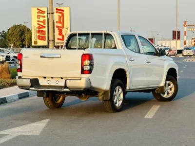 2019 Mitsubishi L200 GL 2.4 Litres 4 Cylinders Petrol Engine White Black Pickup Truck GCC
