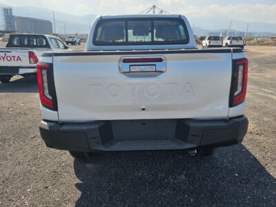 2027 Toyota Hilux MID OPTION 4.0 Litres 6 Cylinders Petrol Engine White Orange Pickup Truck