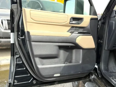 2026 Toyota Prado VXR LUXURY 2.4 Litres 4 Cylinders Petrol Engine Black Beige SUV GCC Specs