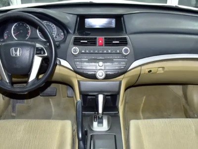 2012 Honda Accord EX 4 Cylinders Petrol Engine White Beige Sedan GCC Specs Automatic
