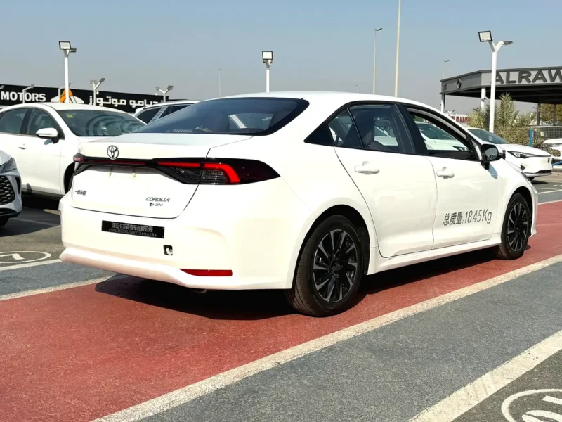 2026 Toyota Corolla 4 Cylinders Petrol Engine White Black Sedan Chinese Specs Excellent Condition