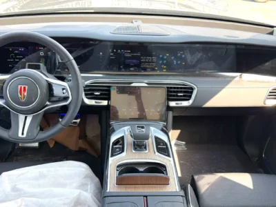 2025 Hongqi E-HS9 Flagship Fully Electric Vehicle Grey Black SUV European Specifications