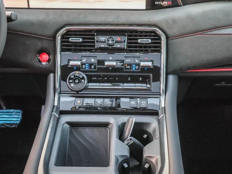 2026 Nissan Patrol NISMO 3.5 Litres V6 TWIN TURBO Petrol Engine White Red SUV GCC Specs