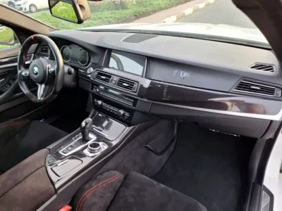 2011 BMW 5-Series 535i 3.0 Litres Inline-6 TwinPower Turbo Petrol Engine White Black Sedan