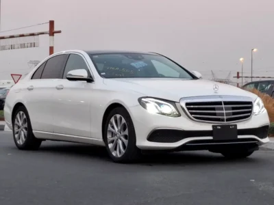 2017 Mercedes-Benz E-Class E400 4MATIC 6 Cylinders Petrol Engine White Beige Sedan Automatic