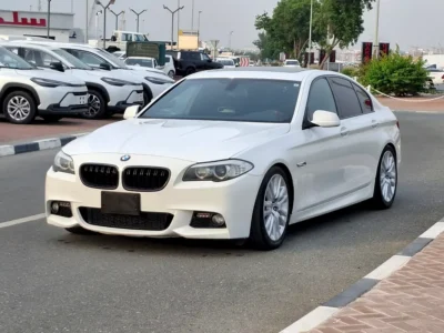 2011 BMW 5-Series 535i 3.0 Litres Inline-6 TwinPower Turbo Petrol Engine White Black Sedan