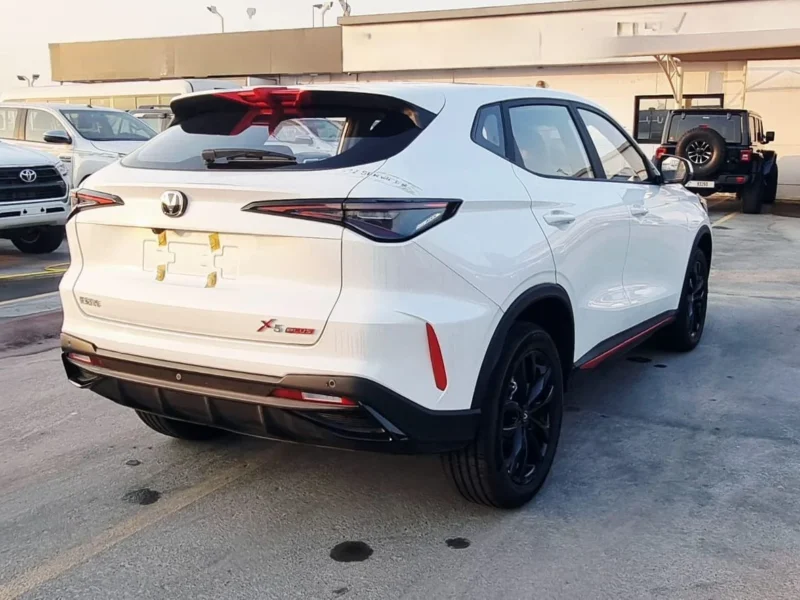 2026 Changan X5 Plus BEYOND PRO 1.5L turbocharged 4 Cylinders Petrol Engine White Orange SUV