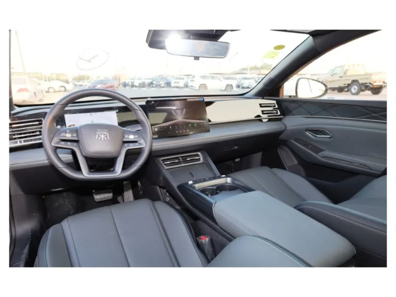 2026 BYD Qin L STANDARD DMi- 210 1.5 Litres 4 Cylinders Hybrid Engine White Grey Sedan