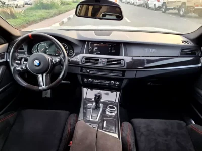 2011 BMW 5-Series 535i 3.0 Litres Inline-6 TwinPower Turbo Petrol Engine White Black Sedan