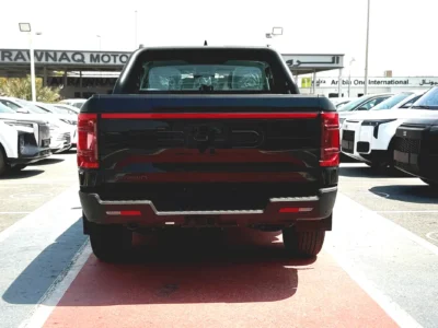 2026 BYD Shark 6 4 Cylinders Plug-in Hybrid Engine Black Pickup Truck Chinese Specs