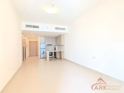 542 sqft Weybridge Gardens Amazing Amenities | Brand New | Big Layout