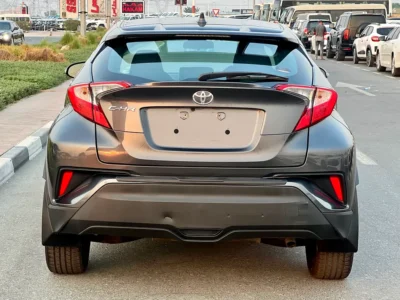 2021 Toyota C-HR XLE Premium 2.0 Litres 4-cylinder Petrol Engine Grey Black SUV US Specs