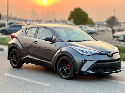 2021 Toyota C-HR XLE Premium 2.0 Litres 4-cylinder Petrol Engine Grey Black SUV US Specs