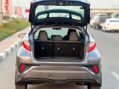 2021 Toyota C-HR XLE Premium 2.0 Litres 4-cylinder Petrol Engine Grey Black SUV US Specs