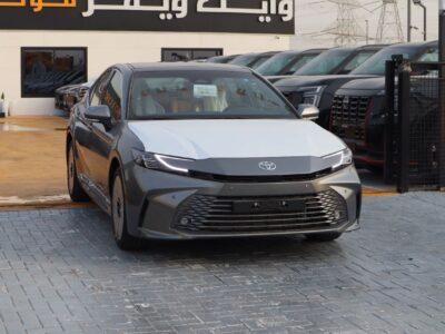 2026 Toyota Camry Grande 2.5 Litres 4 Cylinders Petrol Engine Grey Tan Sedan GCC Specs