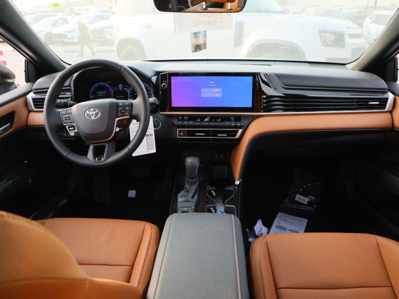 2026 Toyota Camry Grande 2.5 Litres 4 Cylinders Petrol Engine Grey Tan Sedan GCC Specs