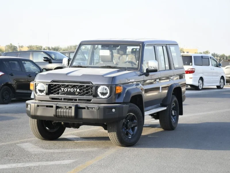 2026 Toyota Land Cruiser 70 LC76 LX 4.0 Litres 6 Cylinders Petrol Engine Grey Beige SUV GCC Specs