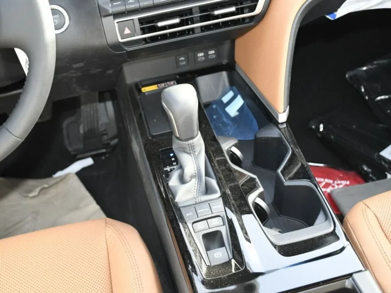 2026 Toyota Camry LUMIERE 2.5 Litres 4 Cylinders Hybrid Engine White Tan Sedan GCC FULL OPTION