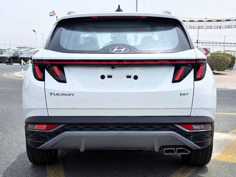 2024 Hyundai Tucson COMFORT PLUS 1.6 Litres 4 Cylinders Petrol Engine White SUV European Specs