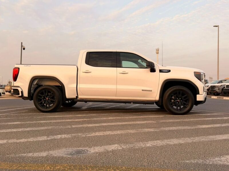 2025 GMC Sierra 1500 Elevation 2.7 Litres 4 Cylinders Petrol Engine White Black Pickup Truck US Specs