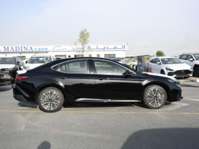2026 Toyota Camry GLE 2.5 Litres 4 Cylinders Petrol Engine Black Beige Sedan GCC Specs Automatic