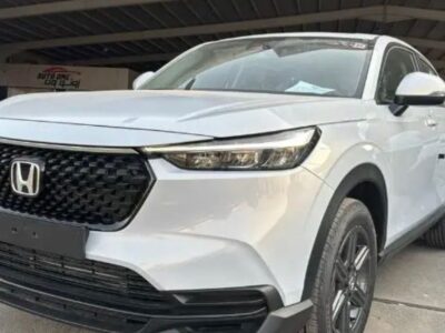 2026 Honda HR-V 2.0-liter Inline 4-Cylinder Petrol Engine White Beige SUV Automatic GCC Specs