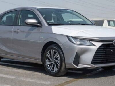 2026 TOYOTA YARIS 1.3 Litres 4-Cylinder DOHC Petrol Engine Silver Beige Sedan GCC Specifications