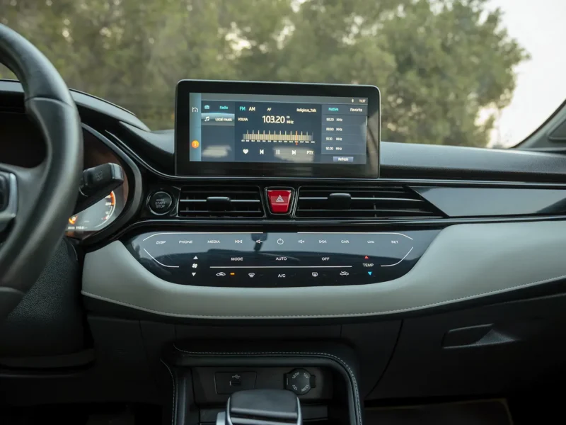 2023 JAC JS4 Intelligent Automatic 1.5L 4 Cylinders Petrol Engine Grey Beige SUV GCC Specs FWD