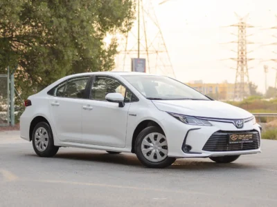 2024 Toyota Corolla XLI 1.8 Litres 4 Cylinders Hybrid Engine White Black Sedan GCC Specs FWD