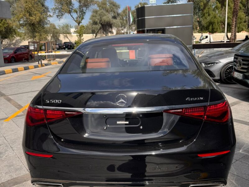 2026 Mercedes-Benz S500 4MATIC 3.0-liter Turbocharged Inline-six Engine Black Tan Sedan