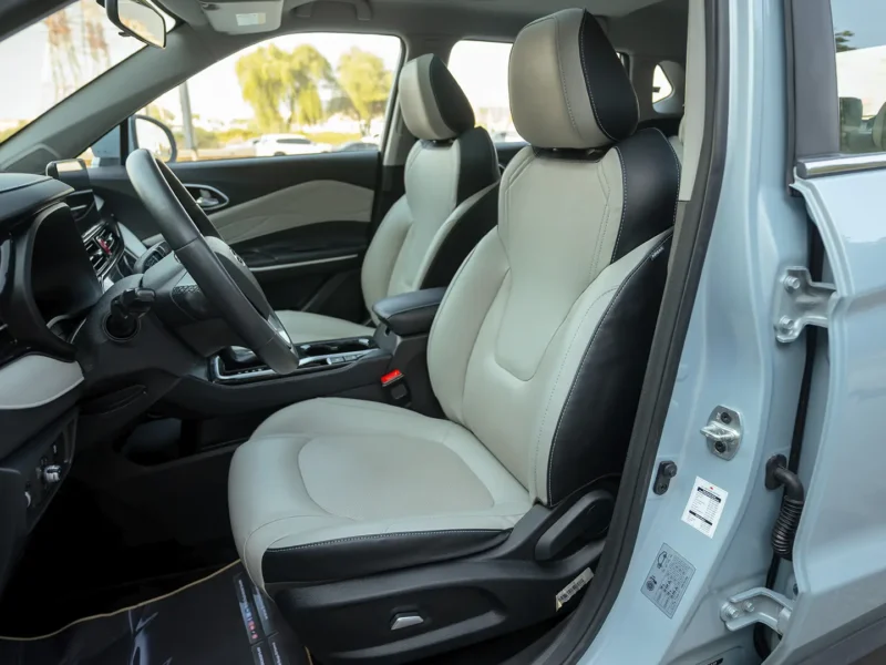 2023 JAC JS4 Intelligent 1.5 Litres 4 Cylinders Petrol Engine Blue Beige SUV GCC Specs FWD Automatic