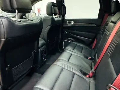 2020 Jeep Grand Cherokee SRT 6.4 Litres HEMI V8 Petrol Engine Grey Black SUV Canadian Specs