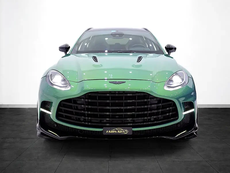 2024 Aston Martin DBX 707 8 Cylinders Petrol Engine Green Black SUV SPECIAL Q SPEC + CARBON
